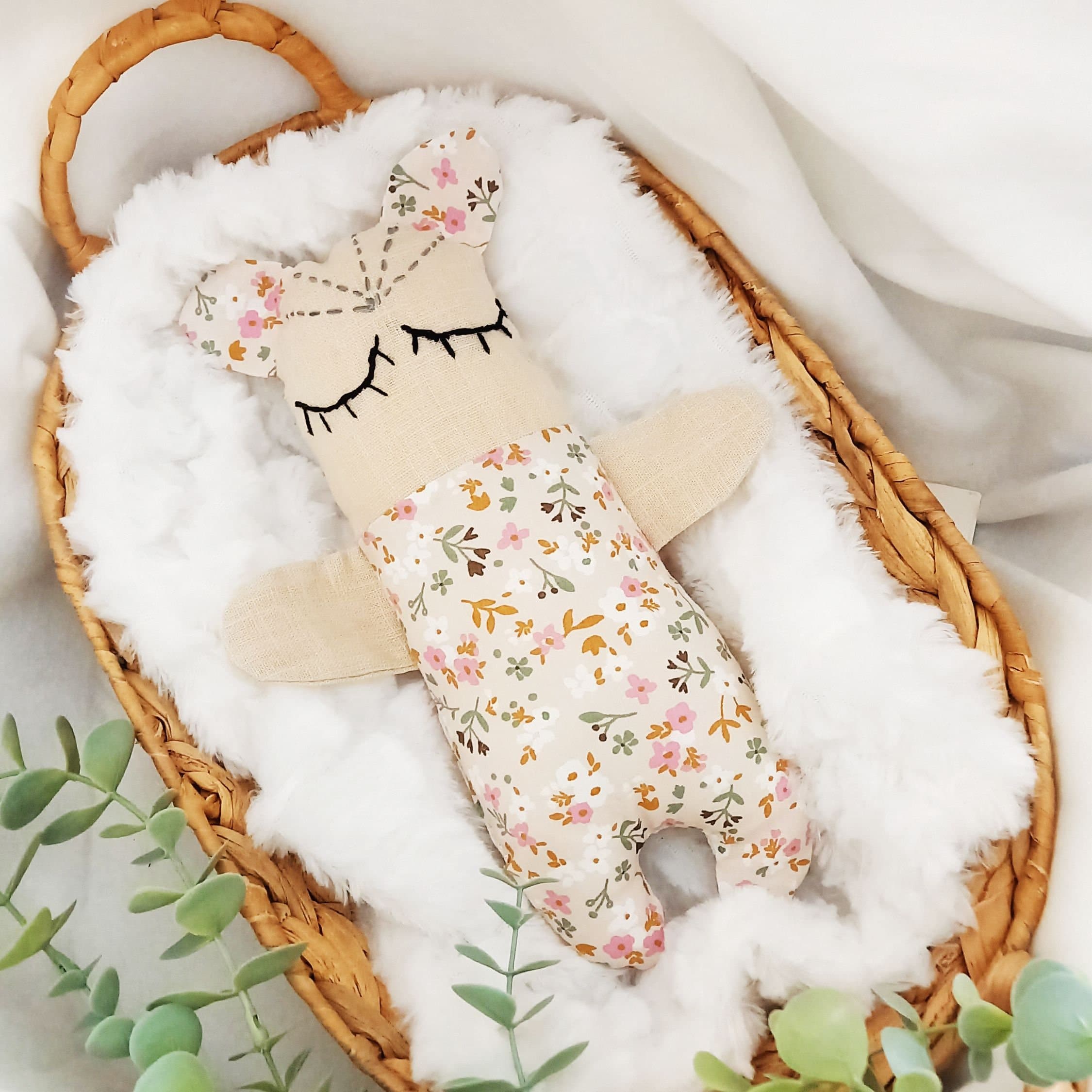 Muñeca compañera suave para recién nacidos, juguete para abrazar, regalos para niña pequeña, dulce muñequita, compañera de sueño, anuncio de nacimiento para niña