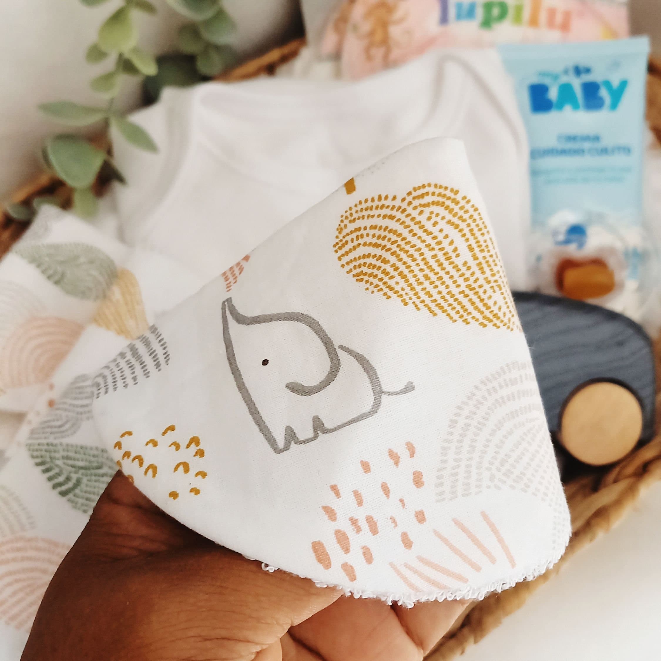 Tipis para pipí personalizados para bebé niño, protector de pañal antipipí, juegos divertidos para baby shower, idea de regalo para futura mamá, regalo de baby shower de elefante
