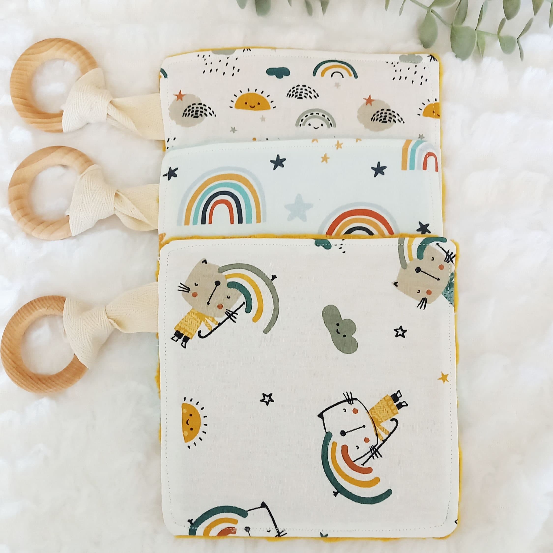 Doudou de seguridad arrugado personalizado para bebés, regalo sensorial de tela arrugada para bebé, anillo mordedor de madera, juguetes para bebés de 6 meses, juguete de bebé arcoíris